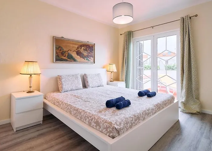 Casa Sauchi Mit Gemeinschaftspool - Neu Renoviert * Albufeira